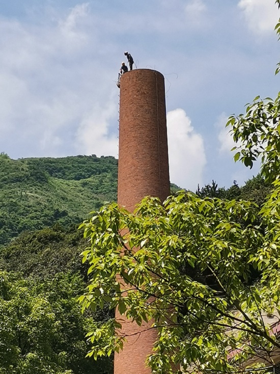 煙囪拆除公司:優(yōu)質(zhì)廠家,施工安全